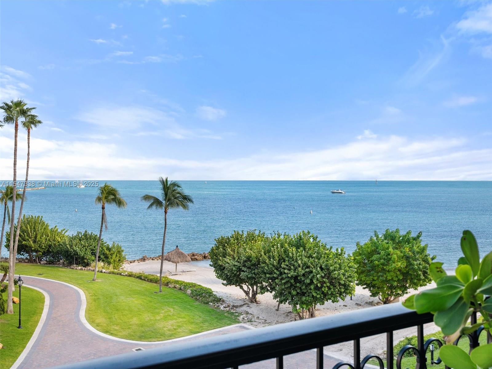 7400 OCEANSIDE AT FISHER - Residential