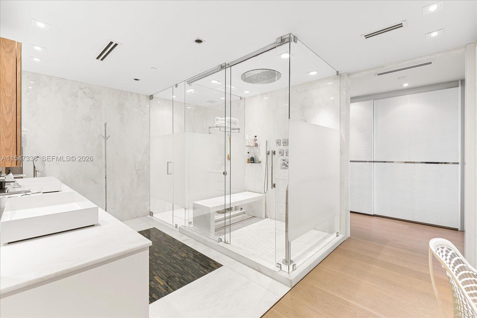 7400 OCEANSIDE AT FISHER - Residential