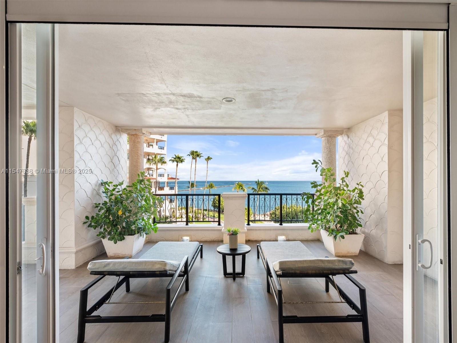 7400 OCEANSIDE AT FISHER - Residential