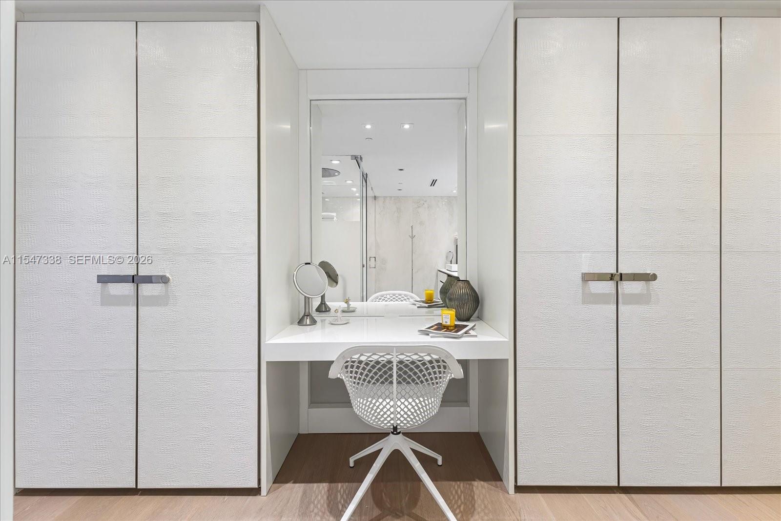 7400 OCEANSIDE AT FISHER - Residential