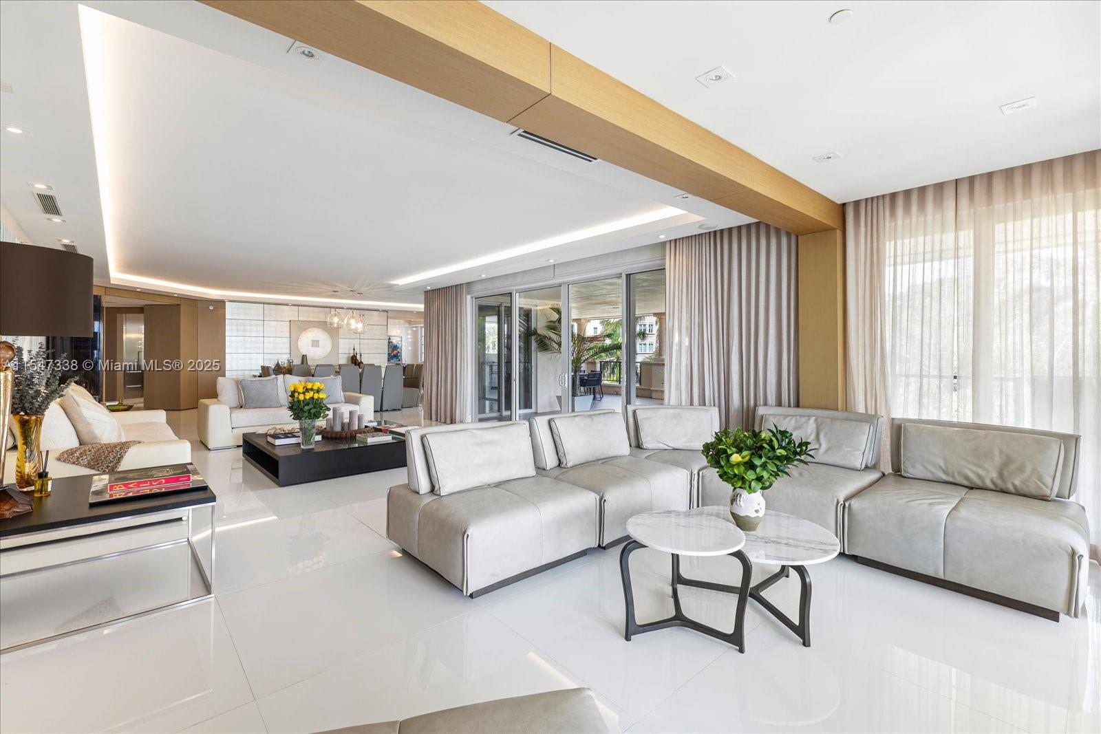 7400 OCEANSIDE AT FISHER - Residential