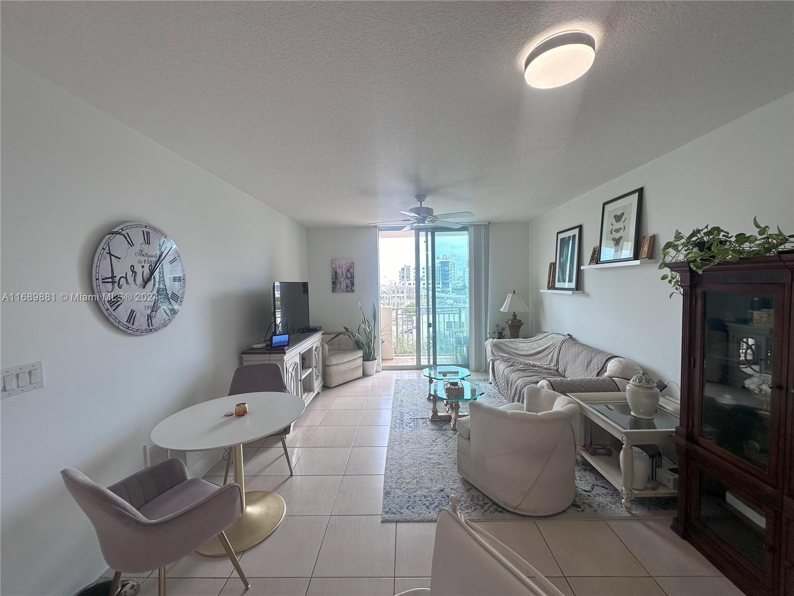 610 CLEMATIS CONDO - Residential