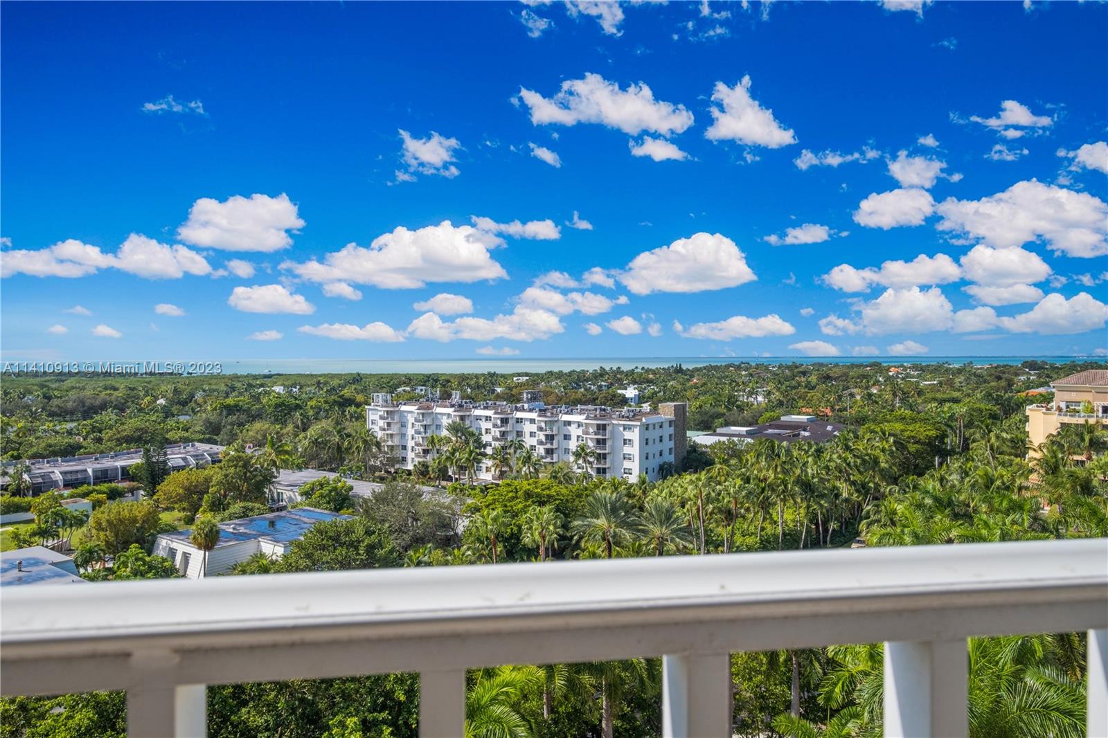 CLUB TOWER ONE CONDO - Residential