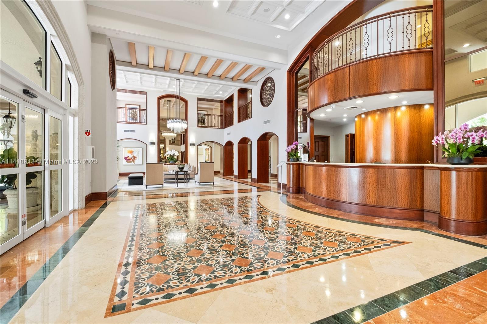 CLUB TOWER ONE CONDO - Residential