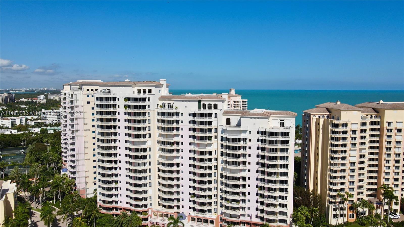 CLUB TOWER ONE CONDO - Residential