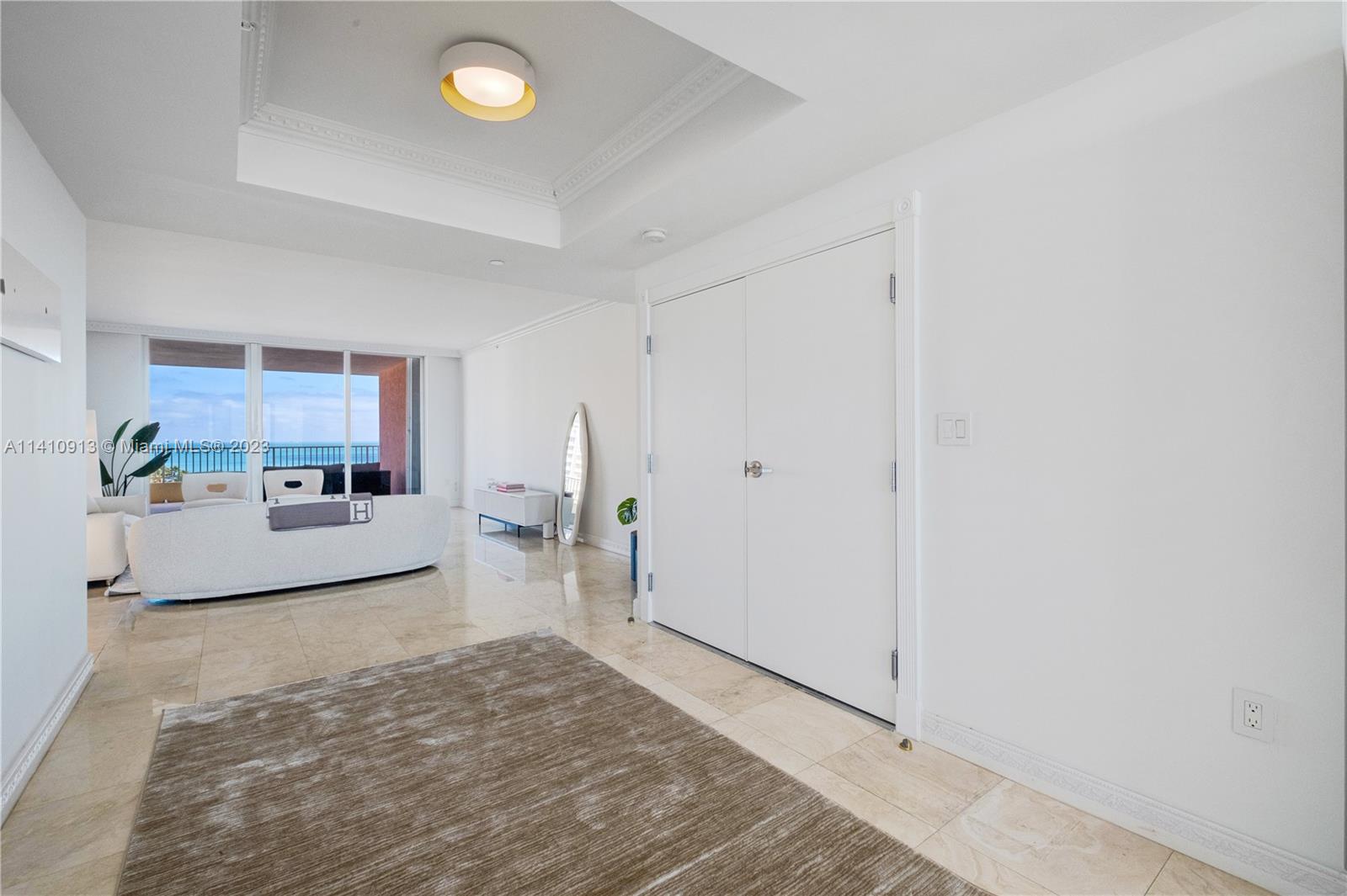 CLUB TOWER ONE CONDO - Residential