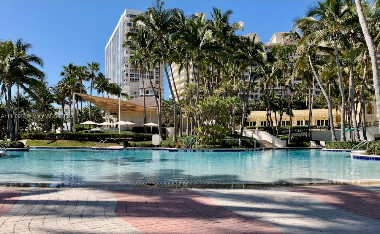 CLUB TOWER ONE CONDO - Residential