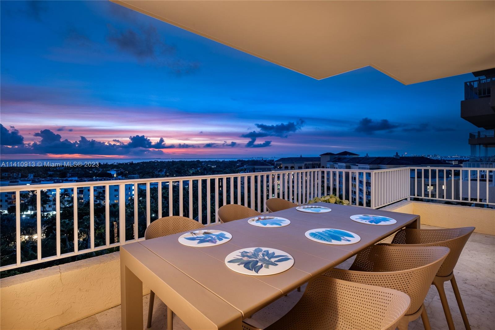 CLUB TOWER ONE CONDO - Residential