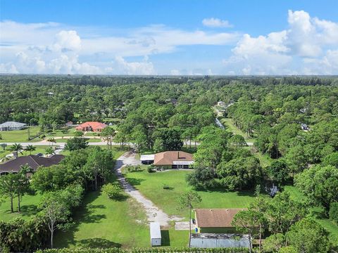 A home in Loxahatchee