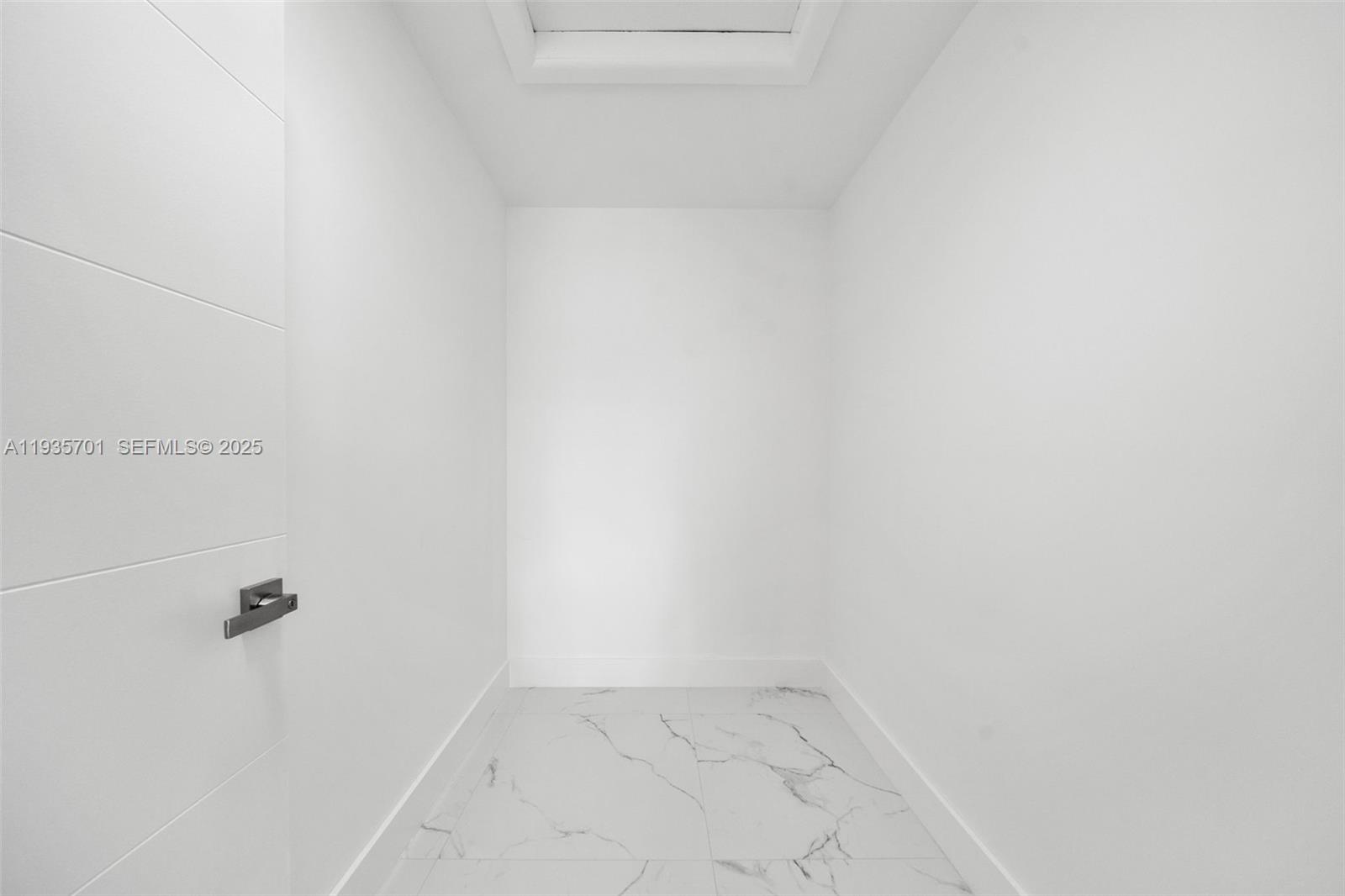 No subdivision - Residential