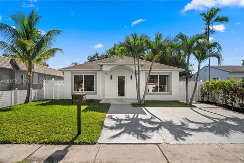 Photo of 253 SW 4th St, Dania Beach, FL 33004 (MLS # A11935701)