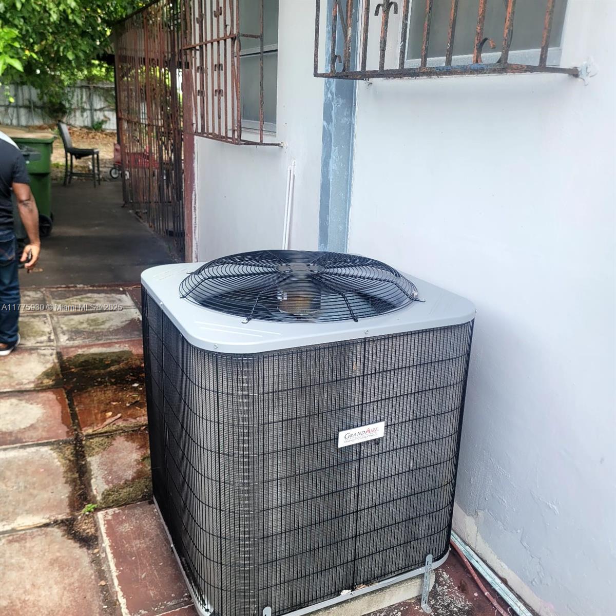 IRONS MANOR HIGH PINE ADD - Residential