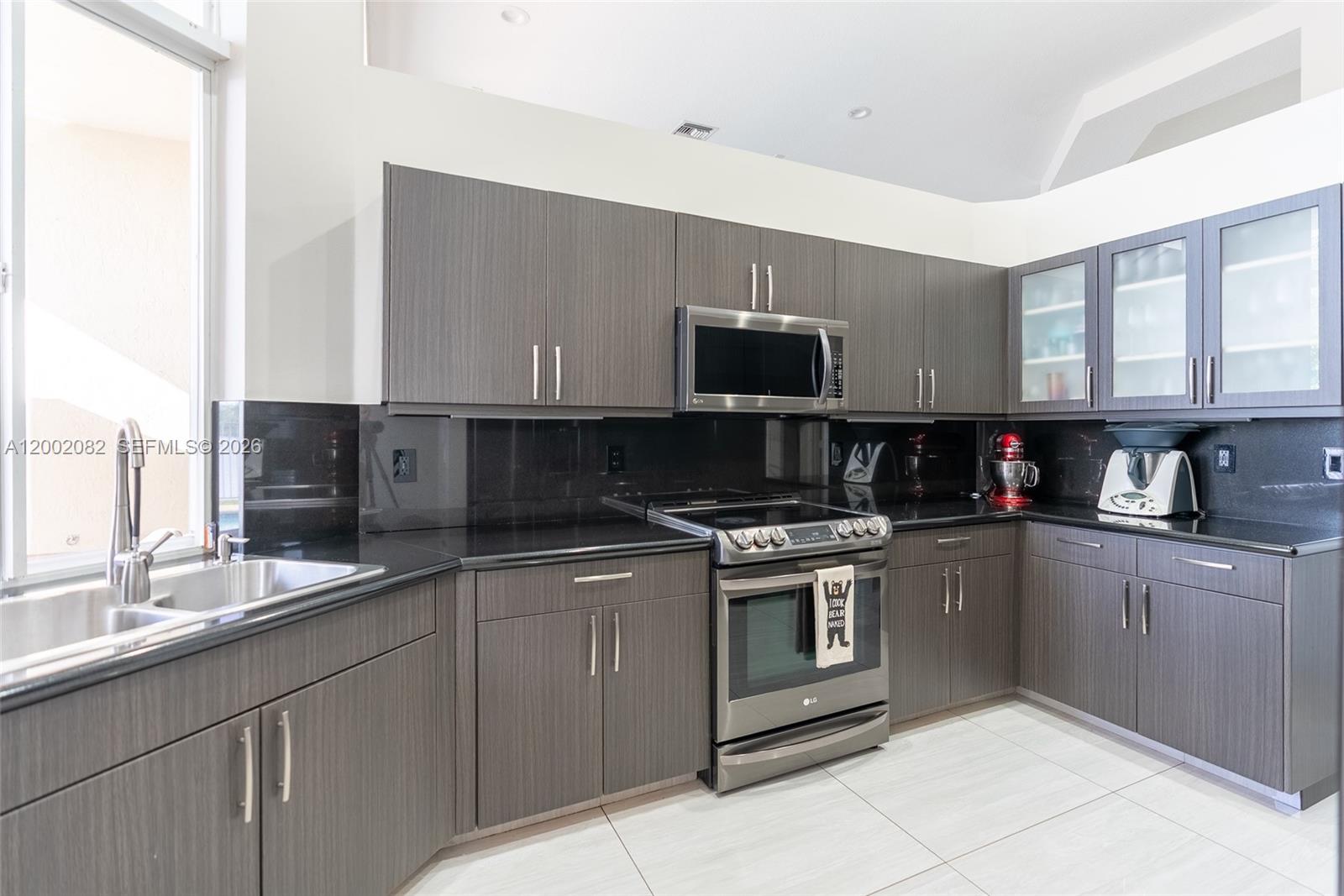 SECTOR 7 - PARCELS J-2 & - Residential