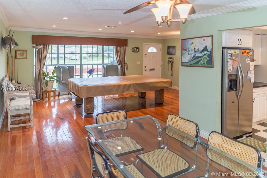 Hollywood Hills 1965 61-2 - Residential