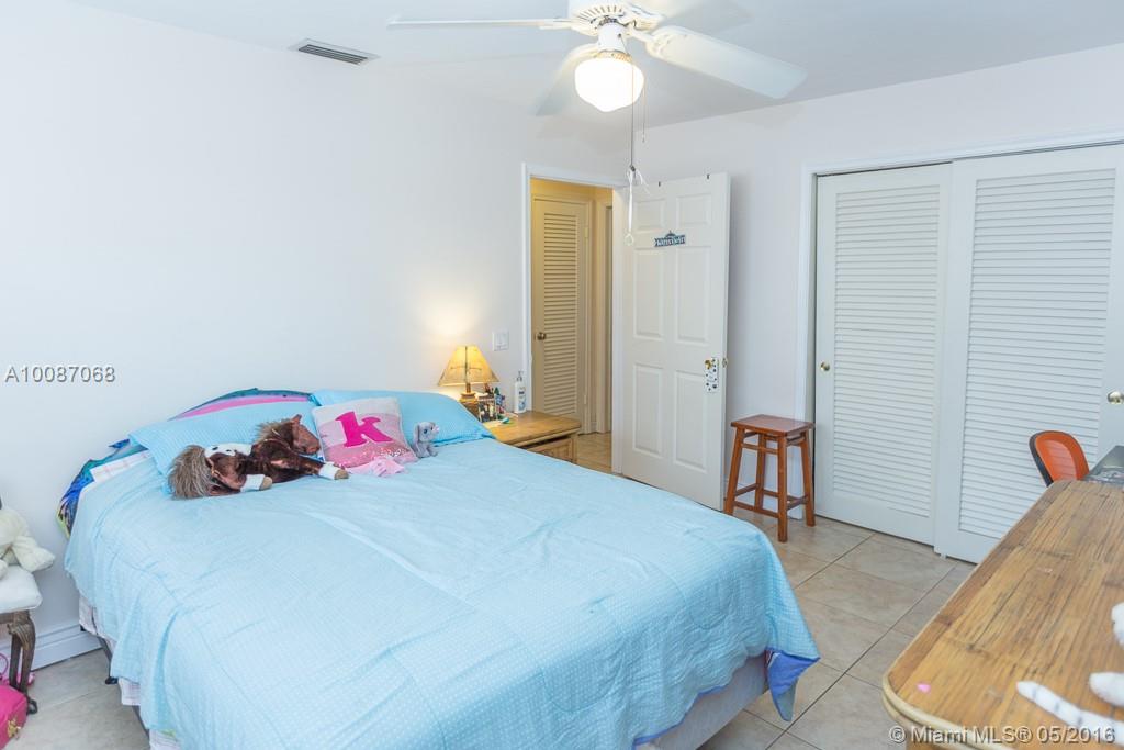 Hollywood Hills 1965 61-2 - Residential