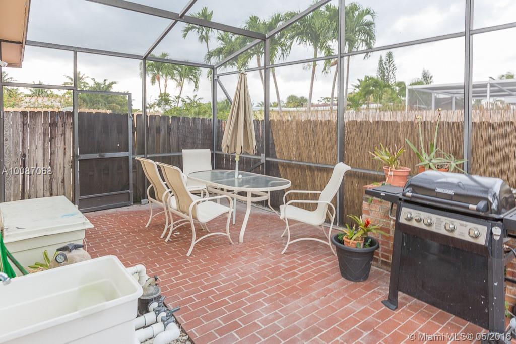 Hollywood Hills 1965 61-2 - Residential