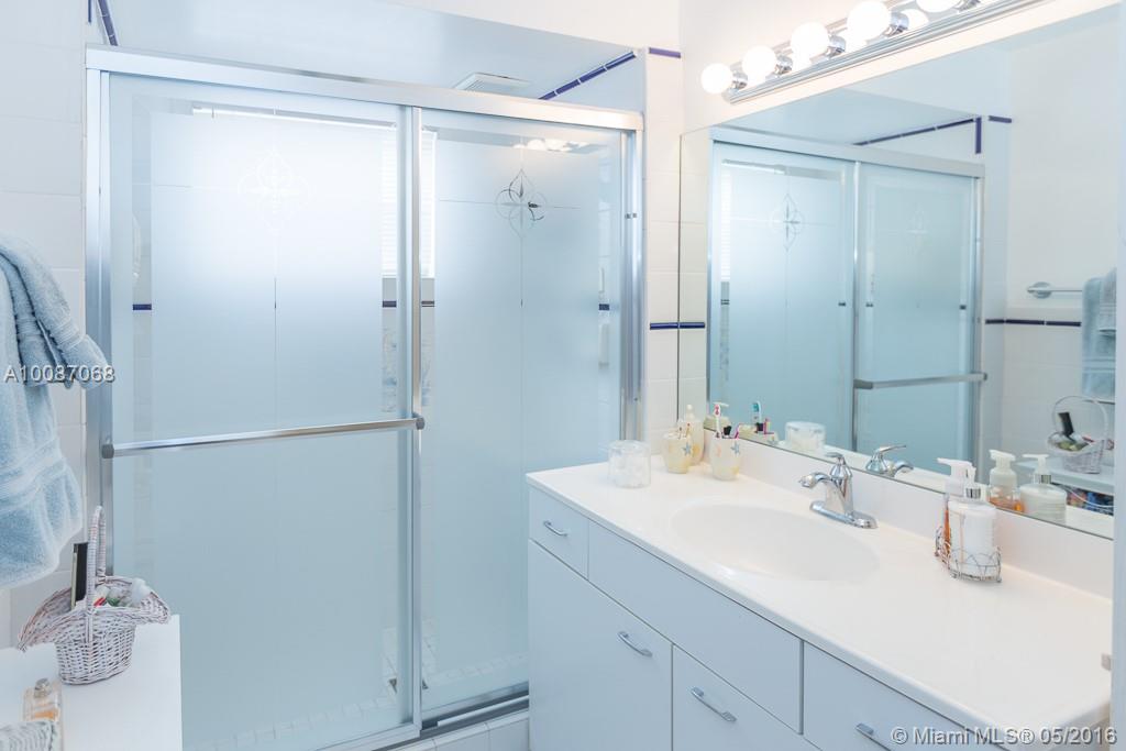 Hollywood Hills 1965 61-2 - Residential