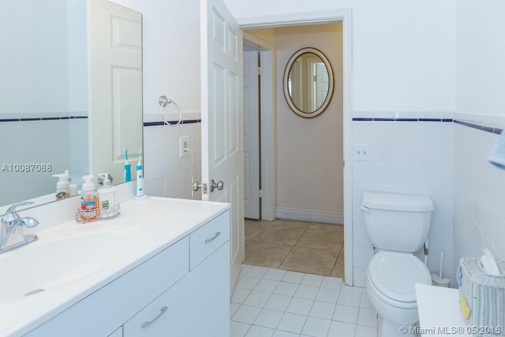 Hollywood Hills 1965 61-2 - Residential