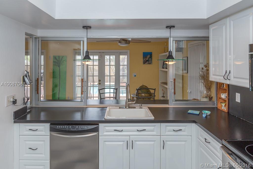 Hollywood Hills 1965 61-2 - Residential