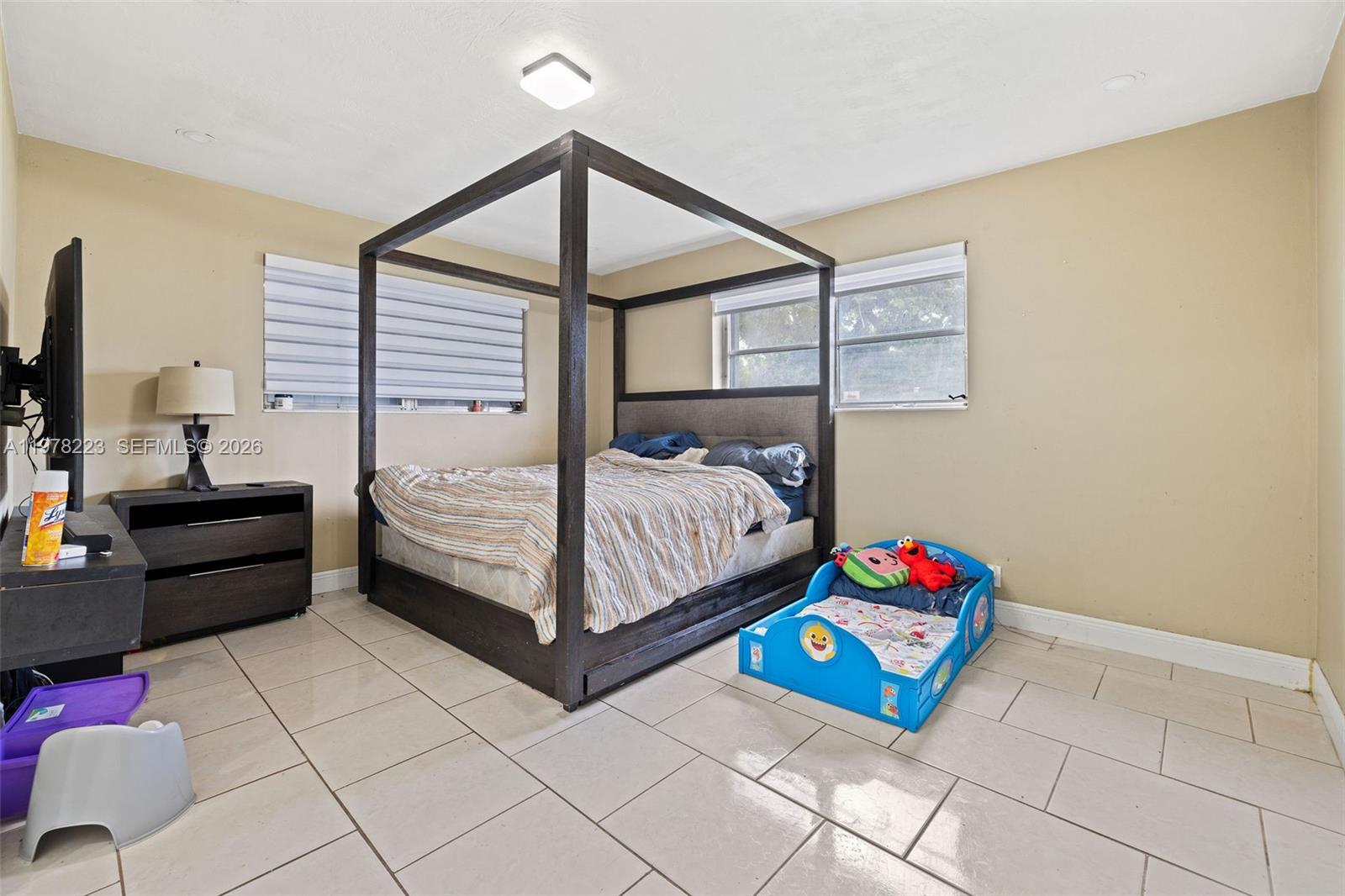 FLAIR SUB NO NINE - Residential