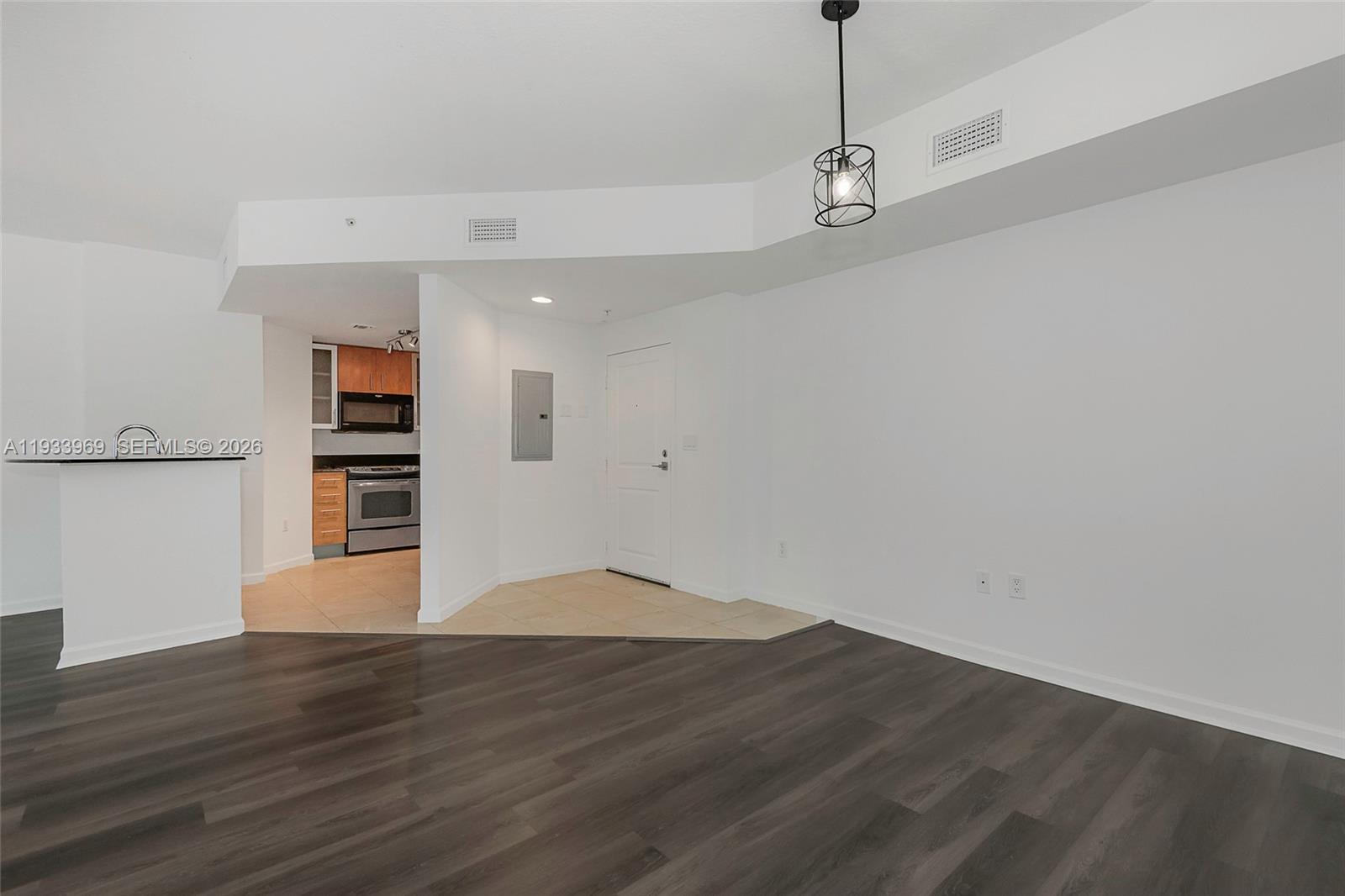 360 CONDO A - Residential