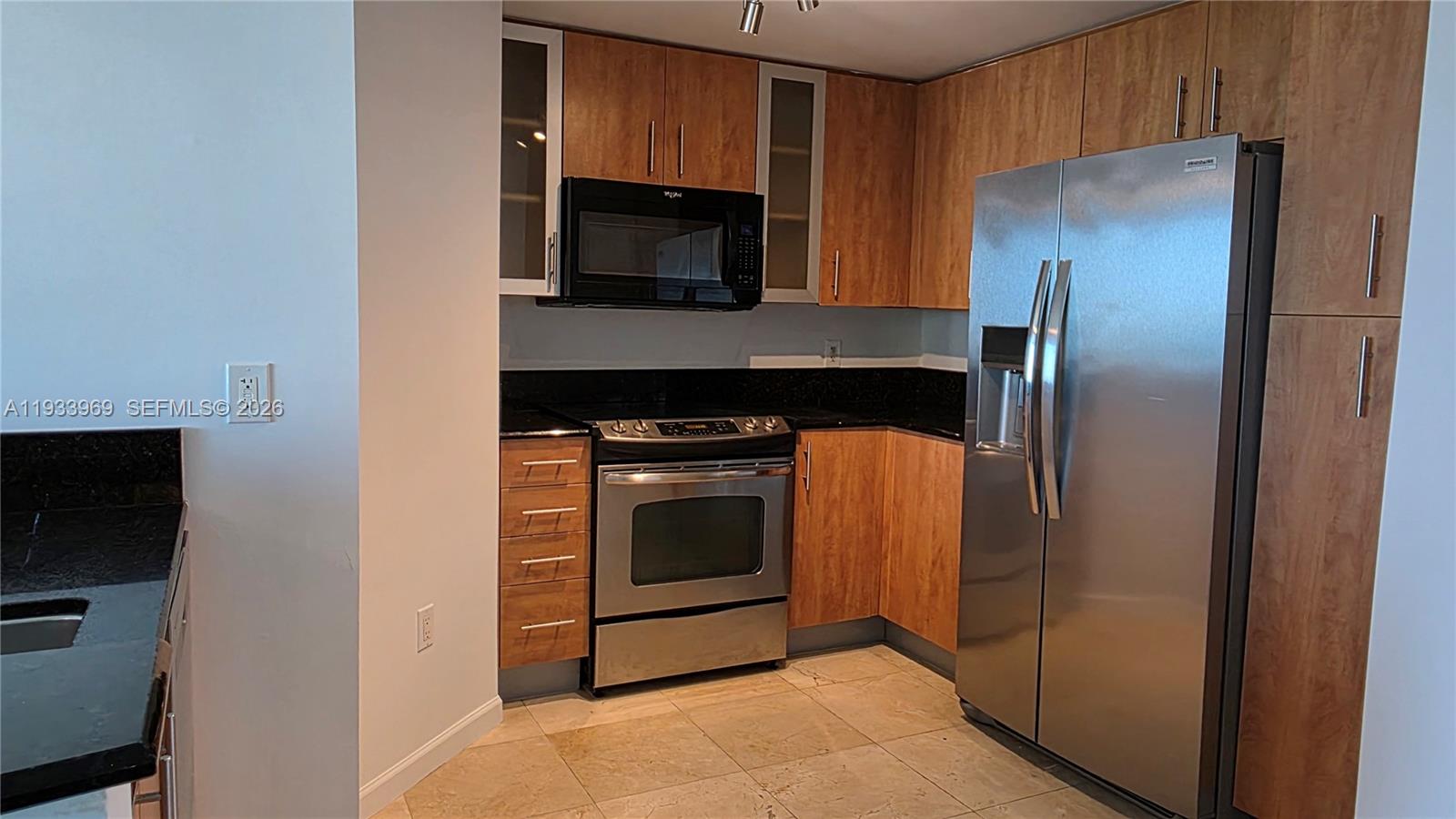 360 CONDO A - Residential