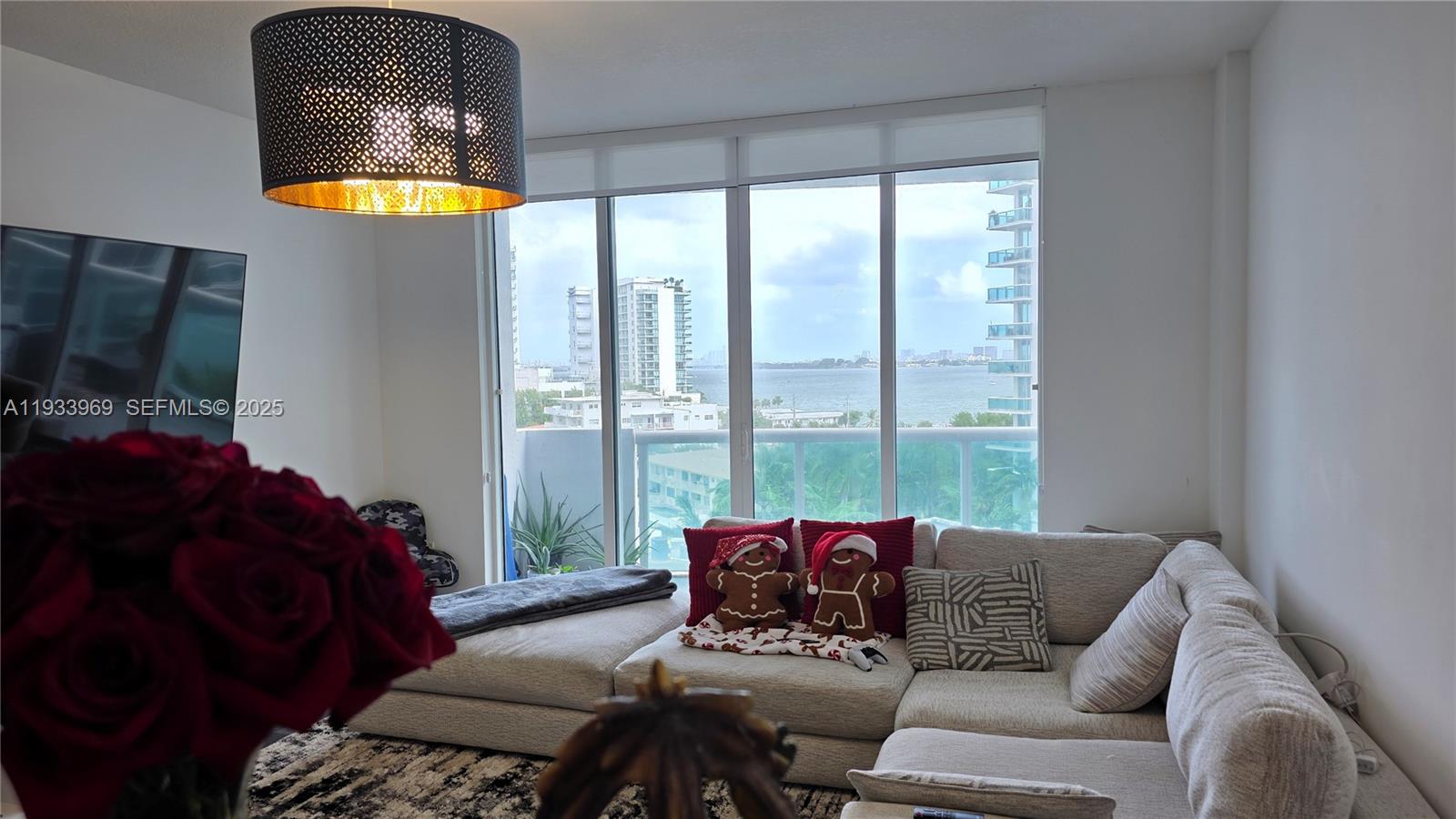 7900 Harbor Island Dr 703