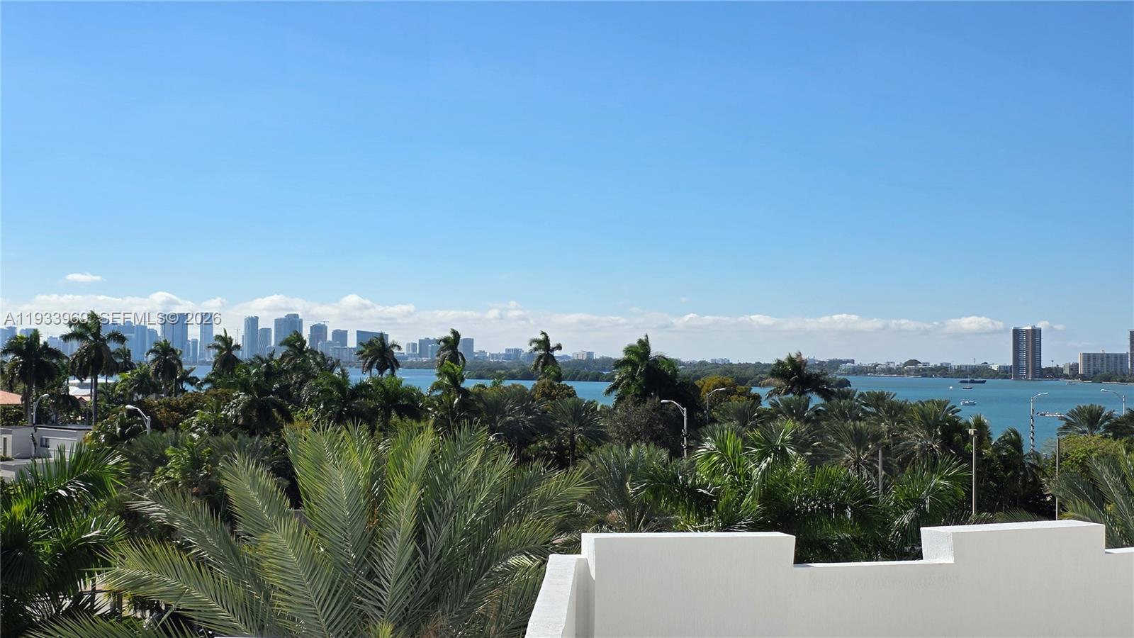 360 CONDO A - Residential