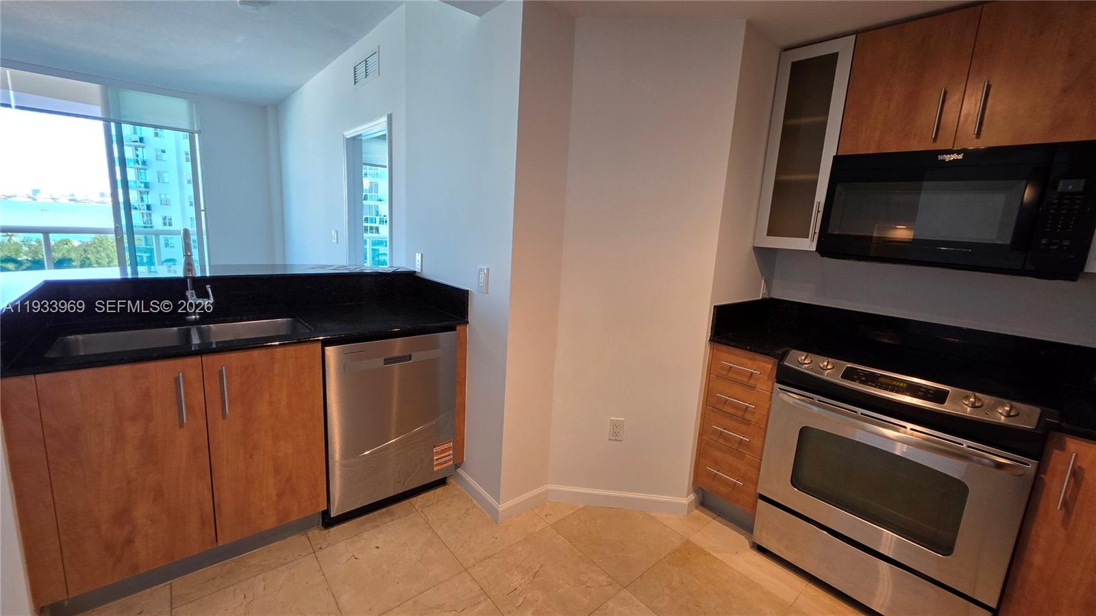 360 CONDO A - Residential