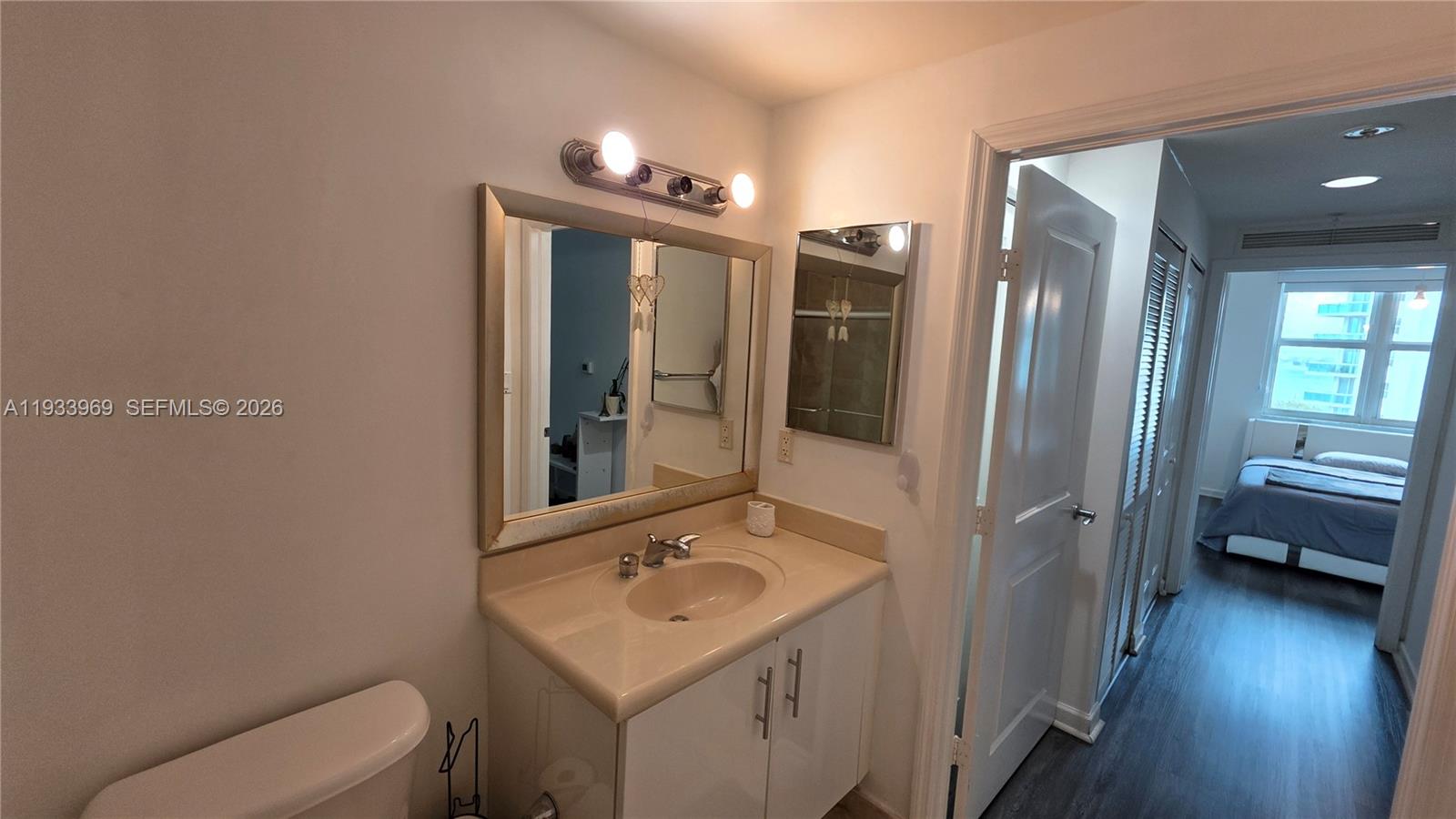 360 CONDO A - Residential