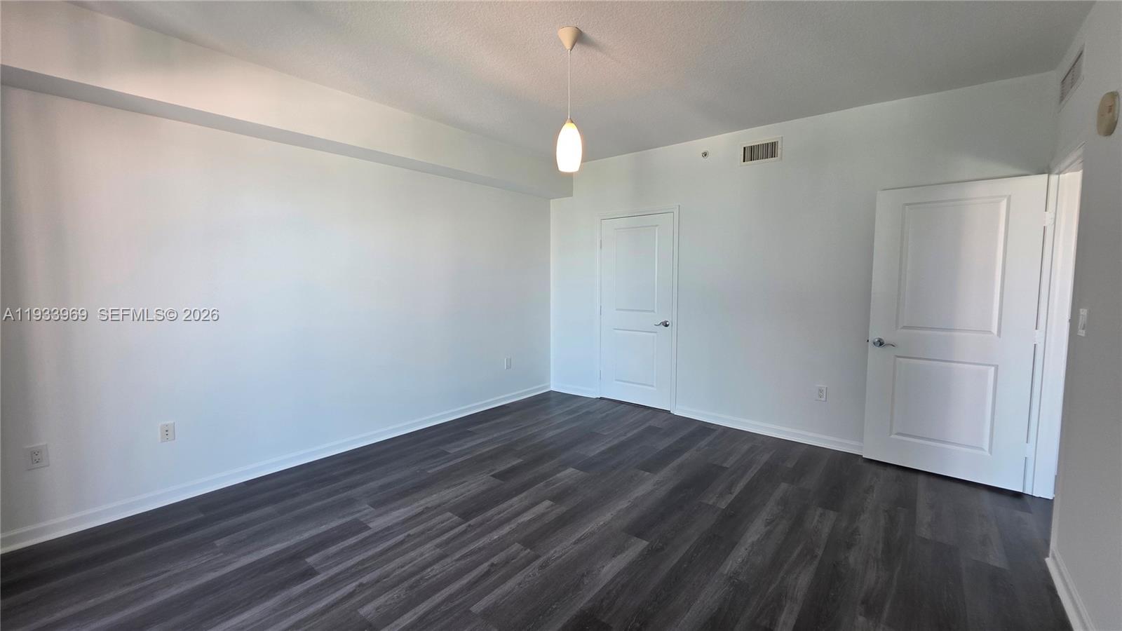 360 CONDO A - Residential