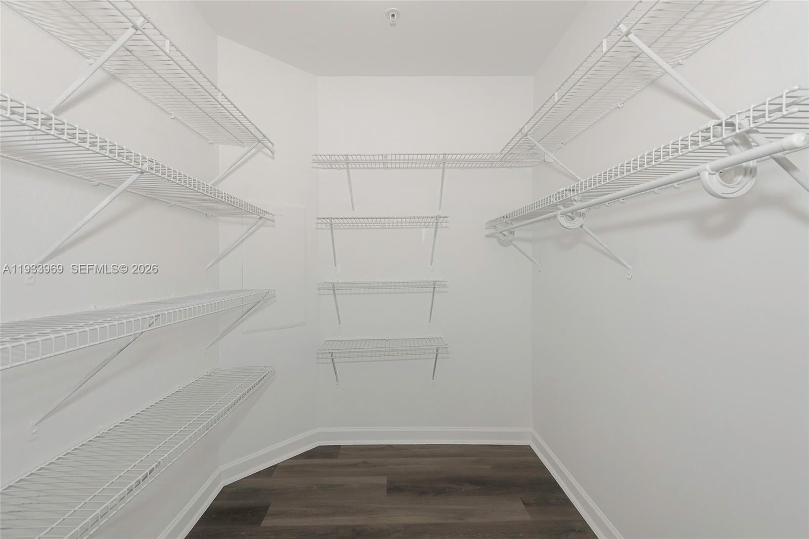 360 CONDO A - Residential