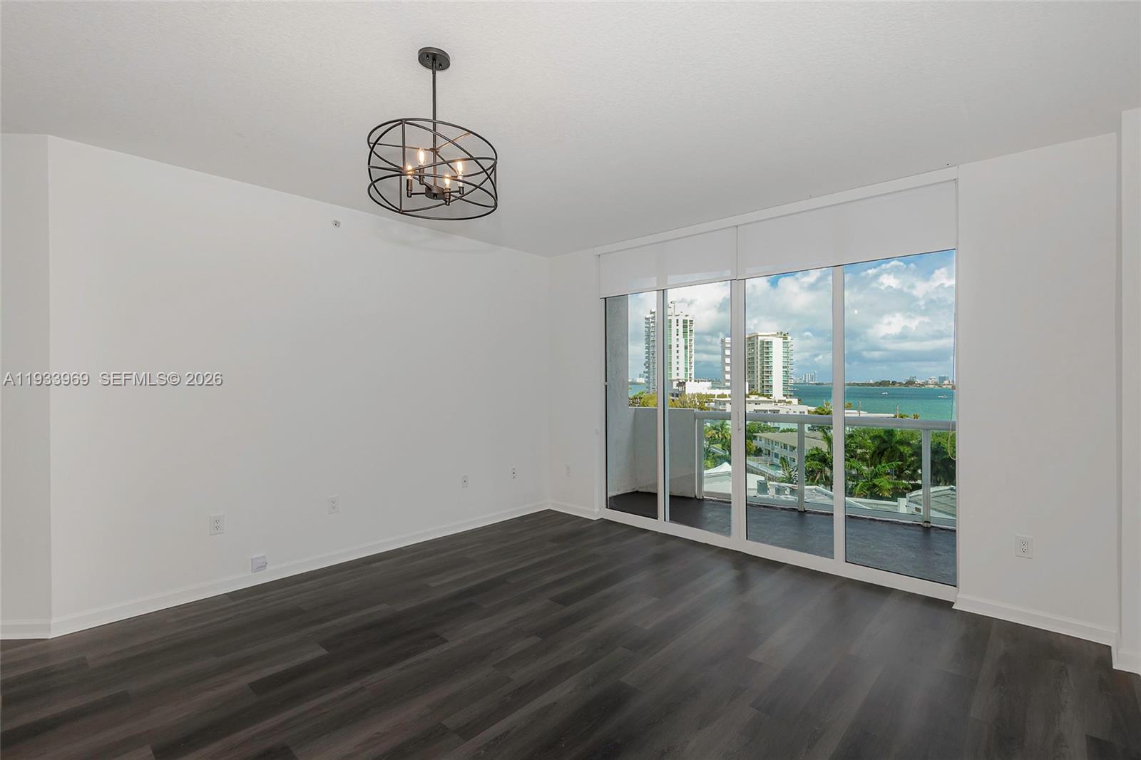 360 CONDO A - Residential