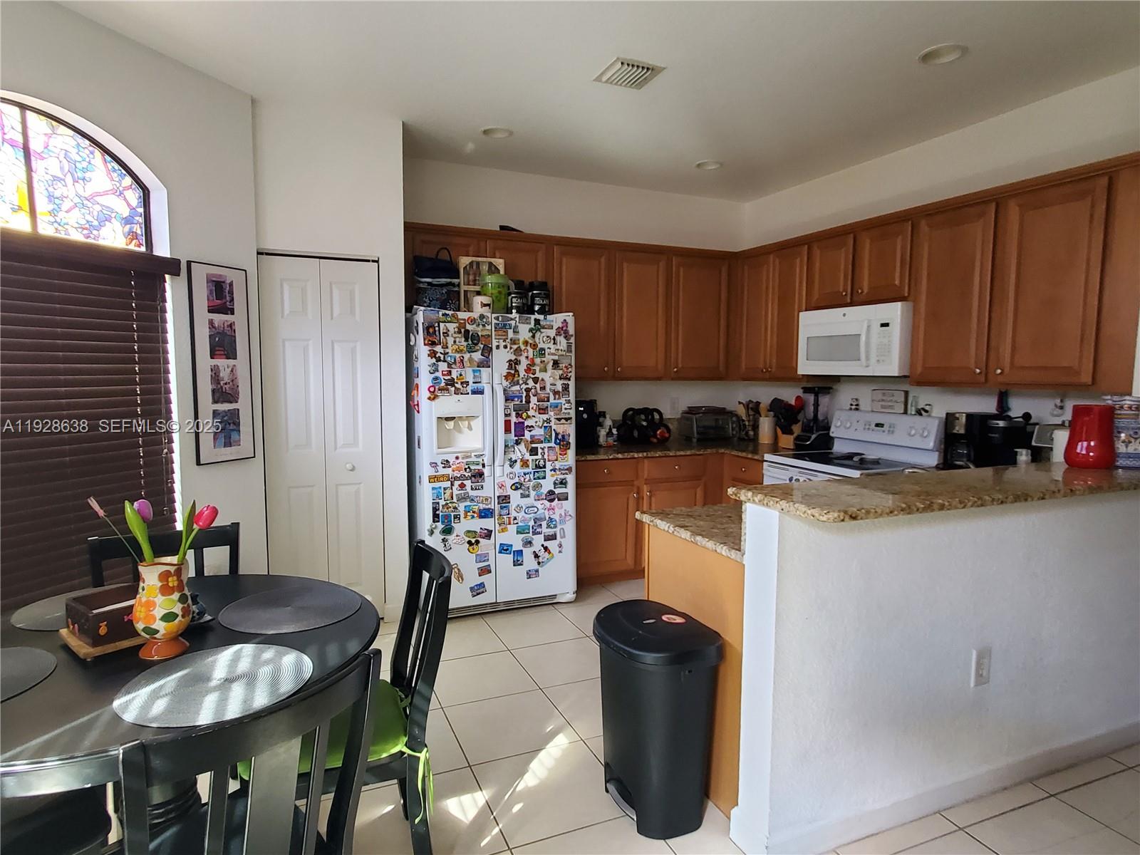 BEACON AT DORAL - Residential Lease