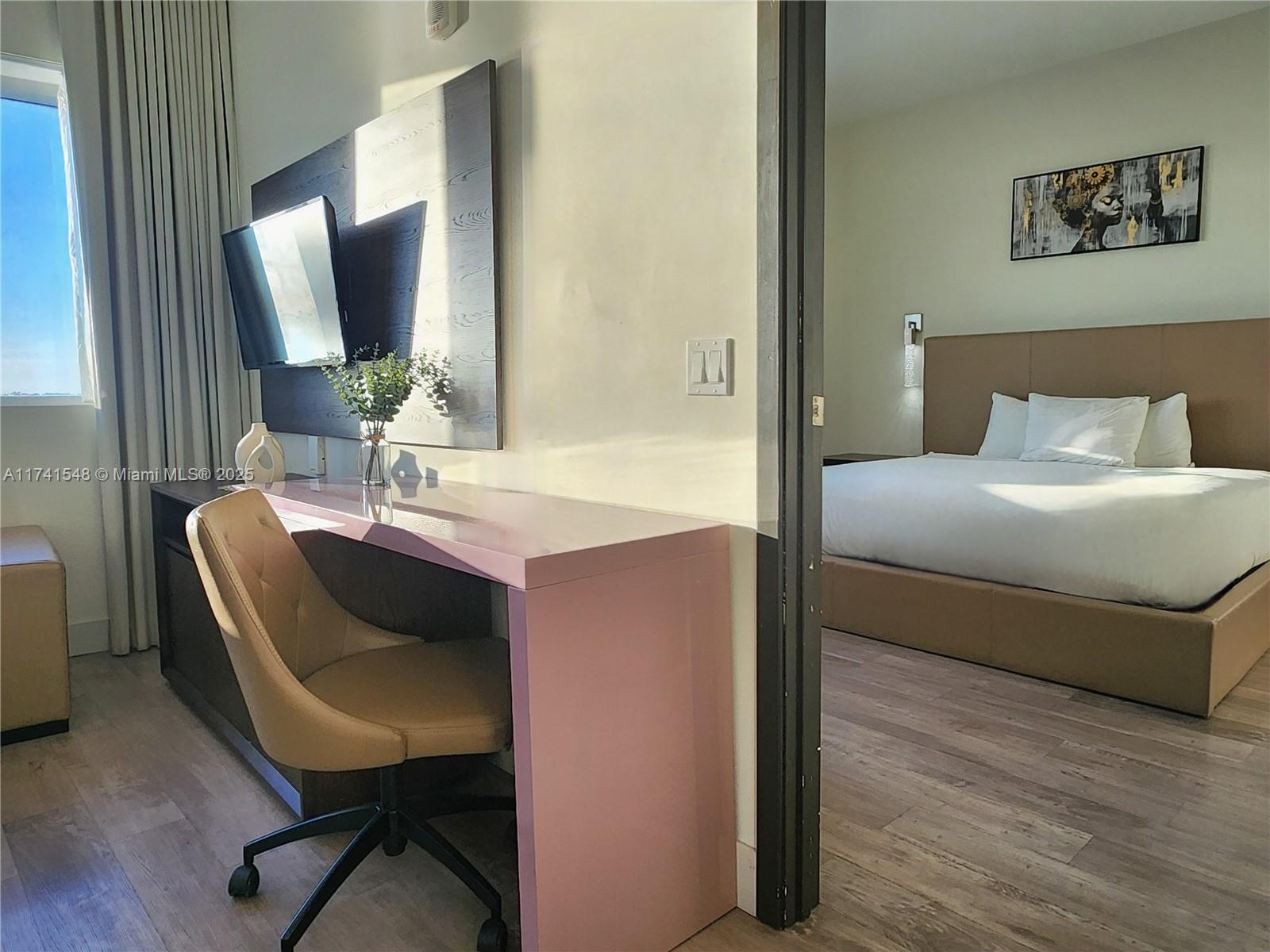 COSTA HOLLYWOOD CONDO - Residential
