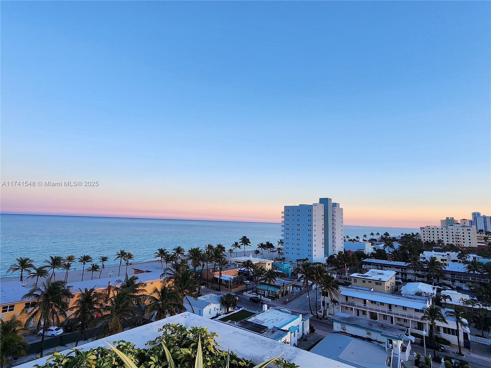 COSTA HOLLYWOOD CONDO - Residential
