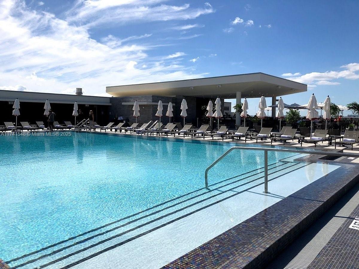 COSTA HOLLYWOOD CONDO - Residential