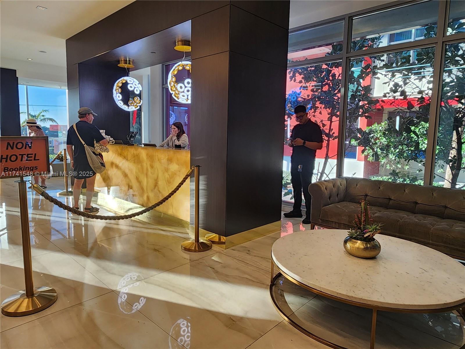 COSTA HOLLYWOOD CONDO - Residential