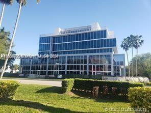 Partially built office space offering the flexibility to be customized to your preferences, whether for your own business or as an investment for rental purposes. This unit is situated in a modern and luxurious building in the Doral area, known for housing medical, insurance, and real estate offices. Nestled in a prime location surrounded by numerous residences, this commercial property presents a unique investment opportunity. Don't miss the chance to invest in a commercial property in this privileged area.