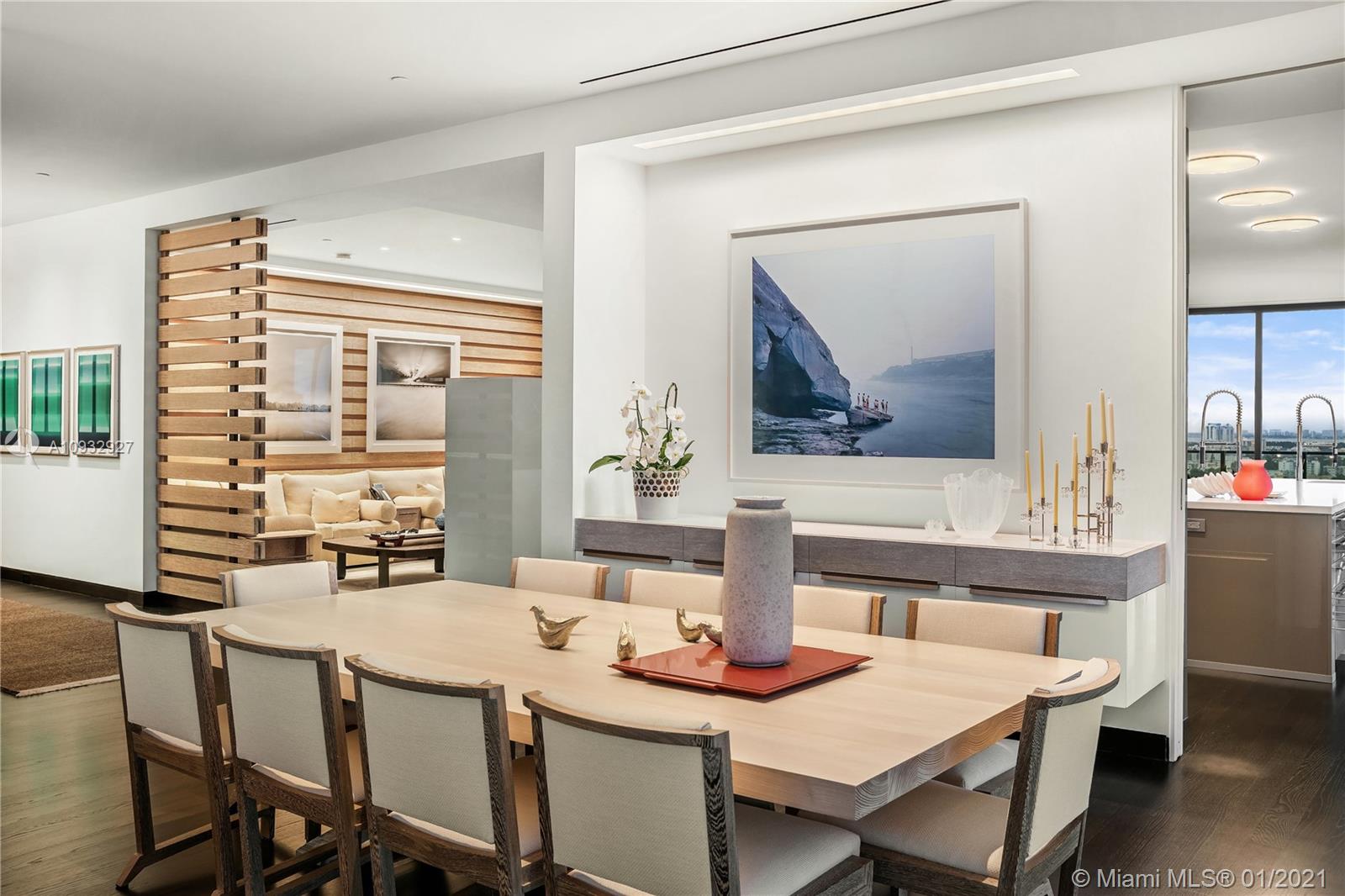 APOGEE CONDO - Residential