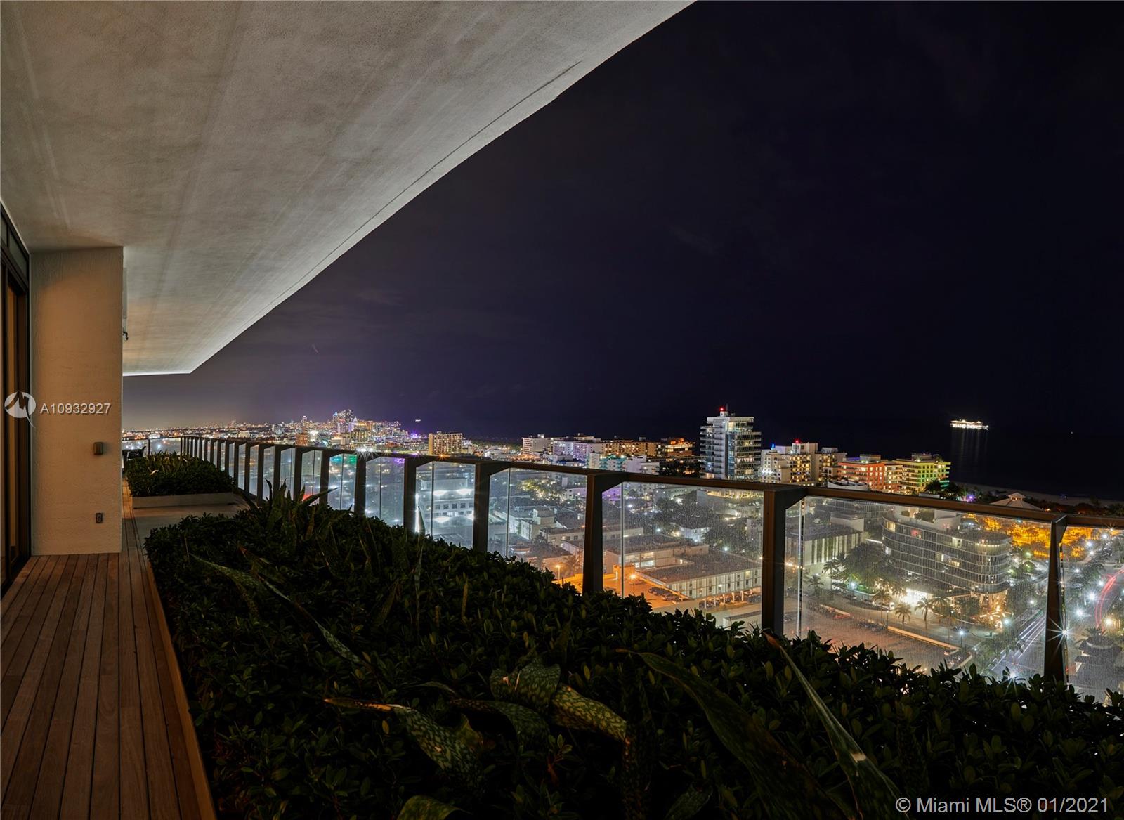 APOGEE CONDO - Residential