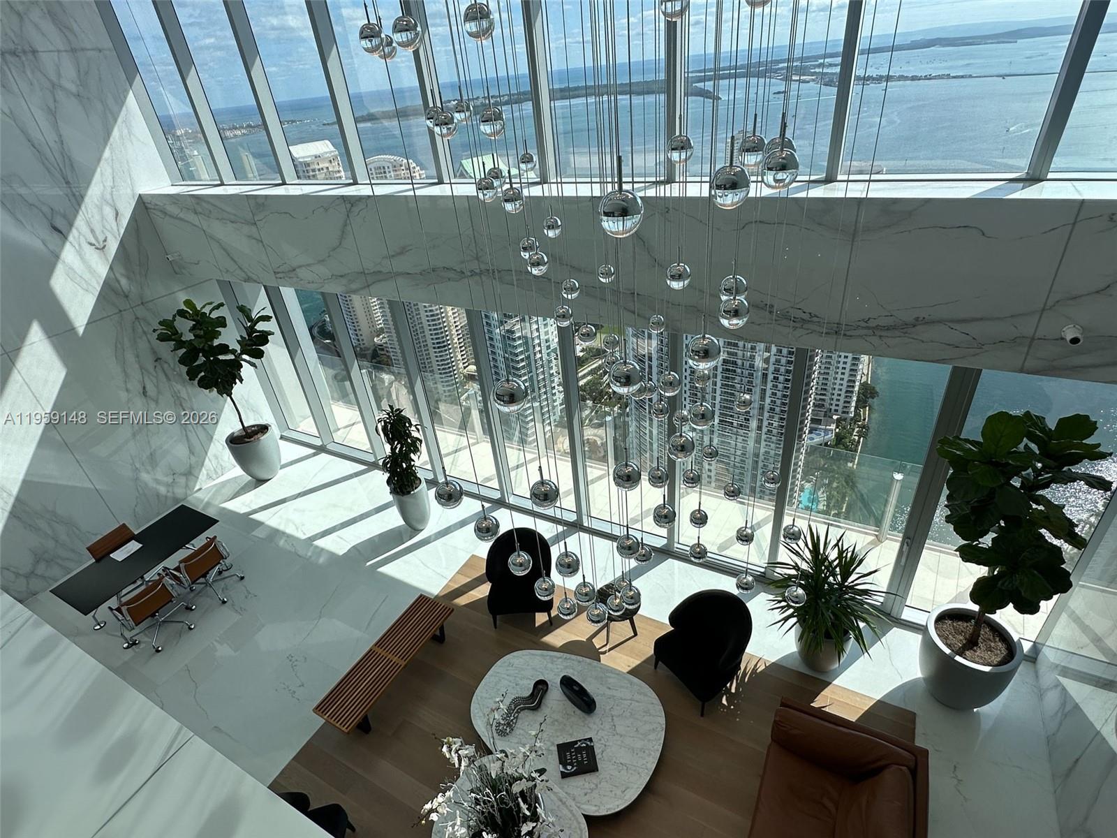 ASTON MARTIN - Residential