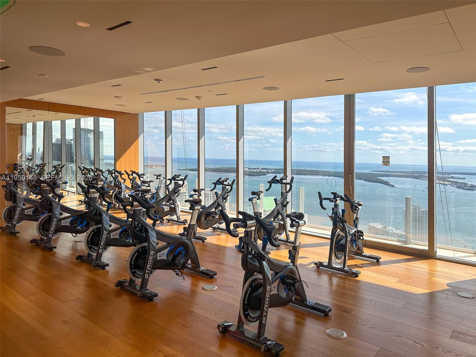 ASTON MARTIN - Residential