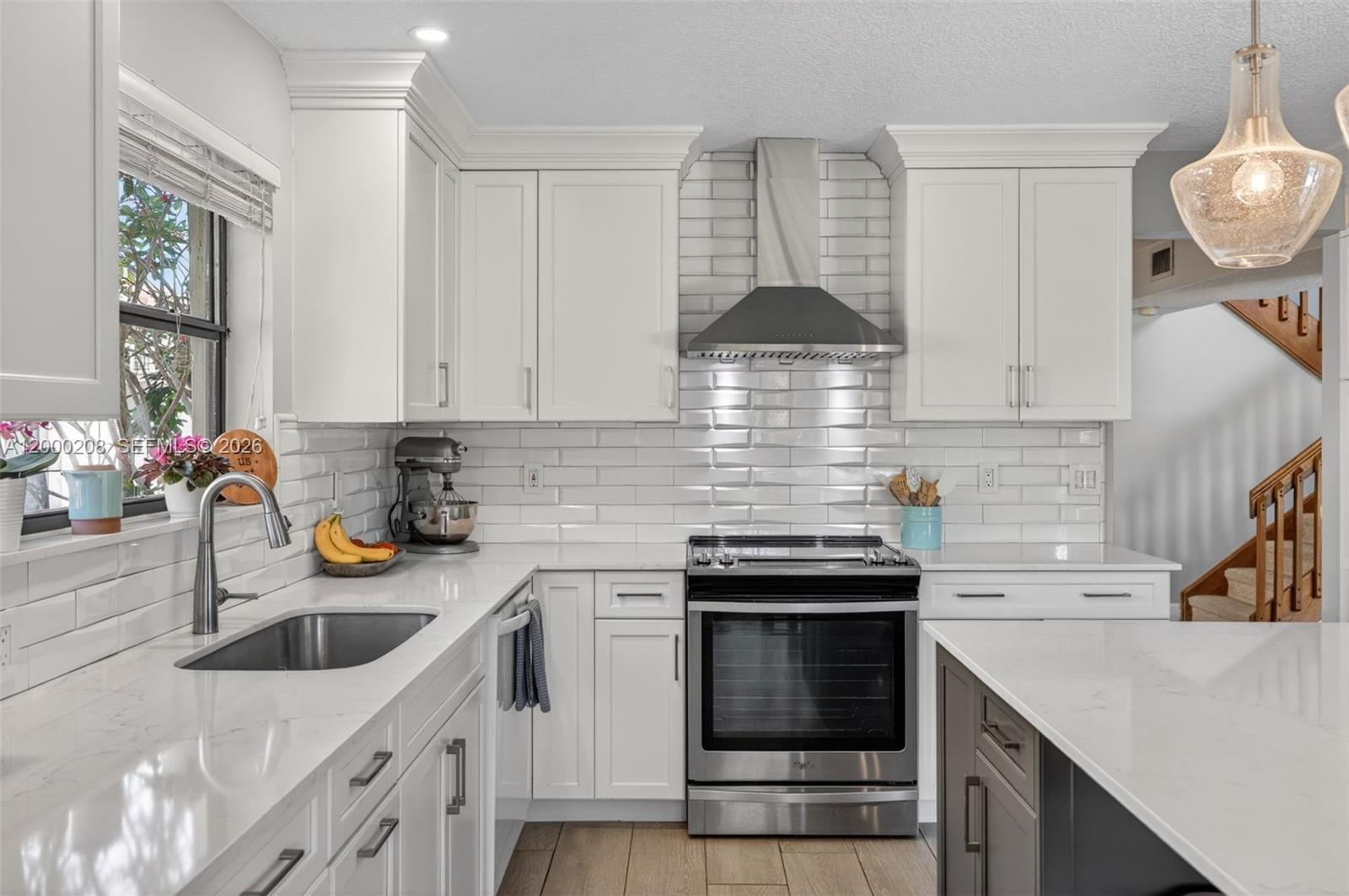 WAVERLY HUNDRED - Residential