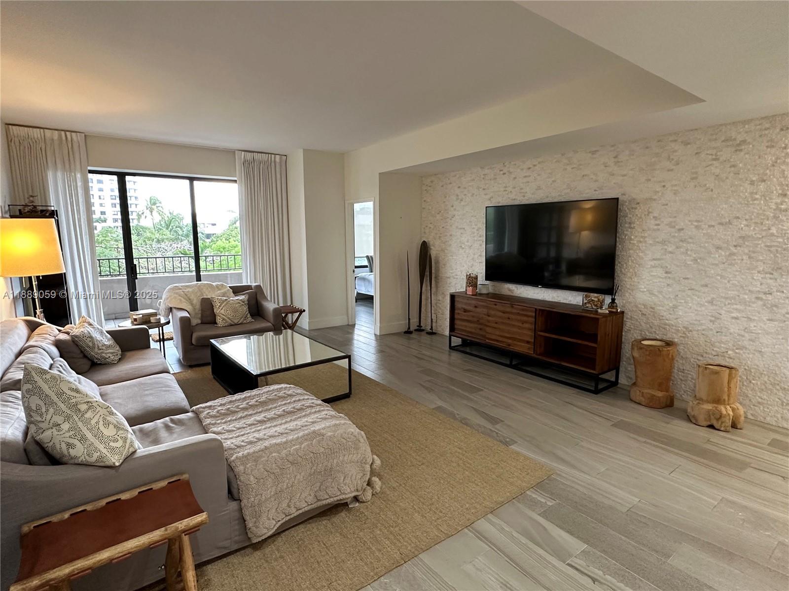 KEY COLONY NO 1 - Residential Lease