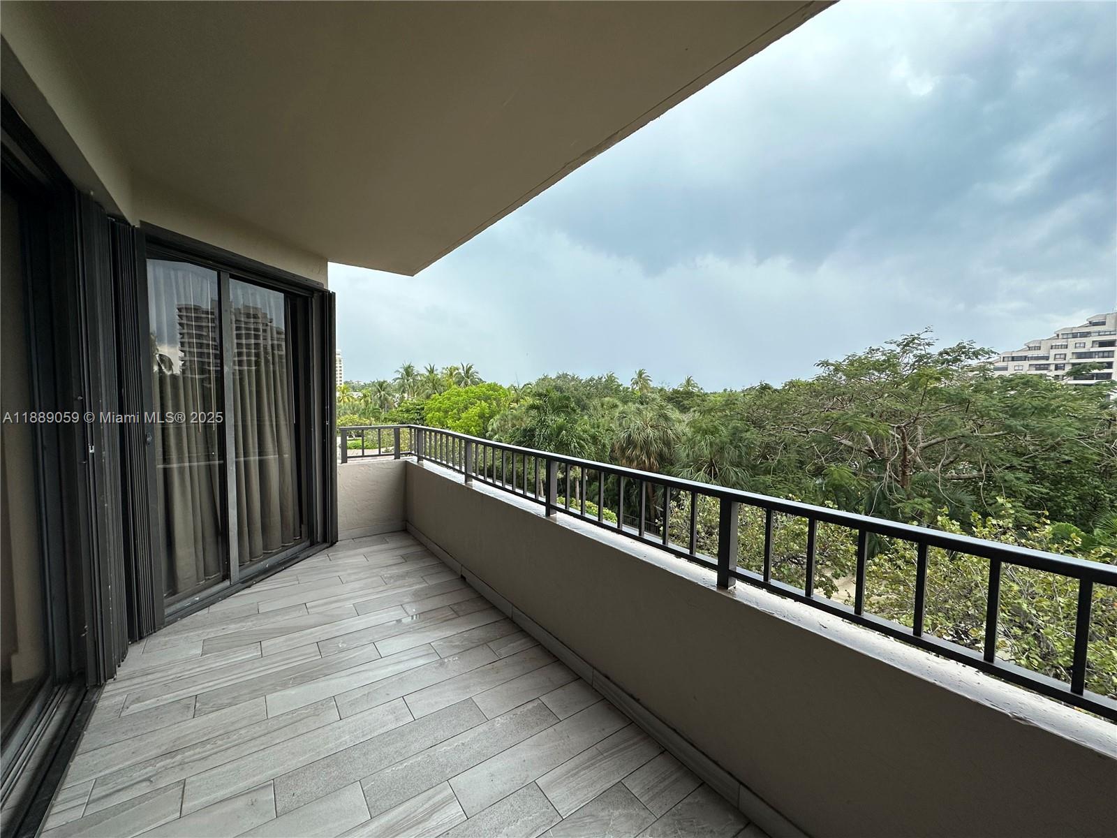 KEY COLONY NO 1 - Residential Lease