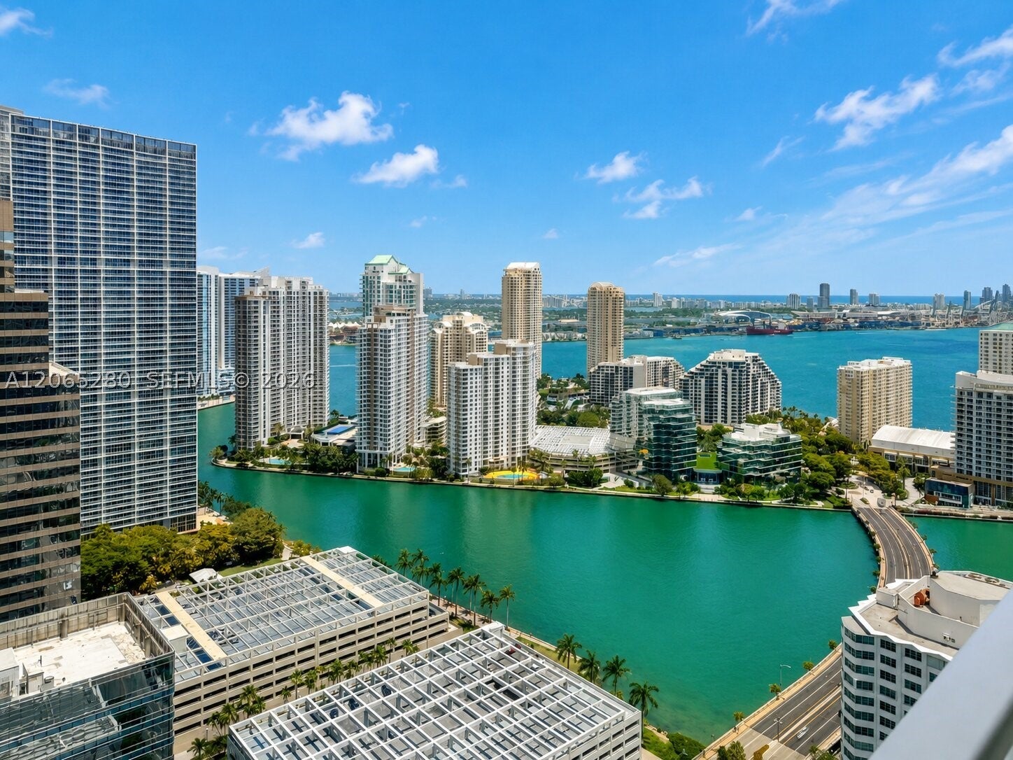 950 Brickell Bay Dr 3904