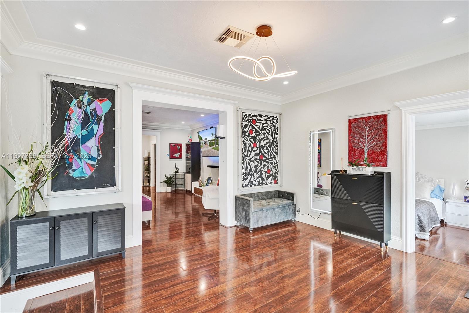 PARKWAY - Residential