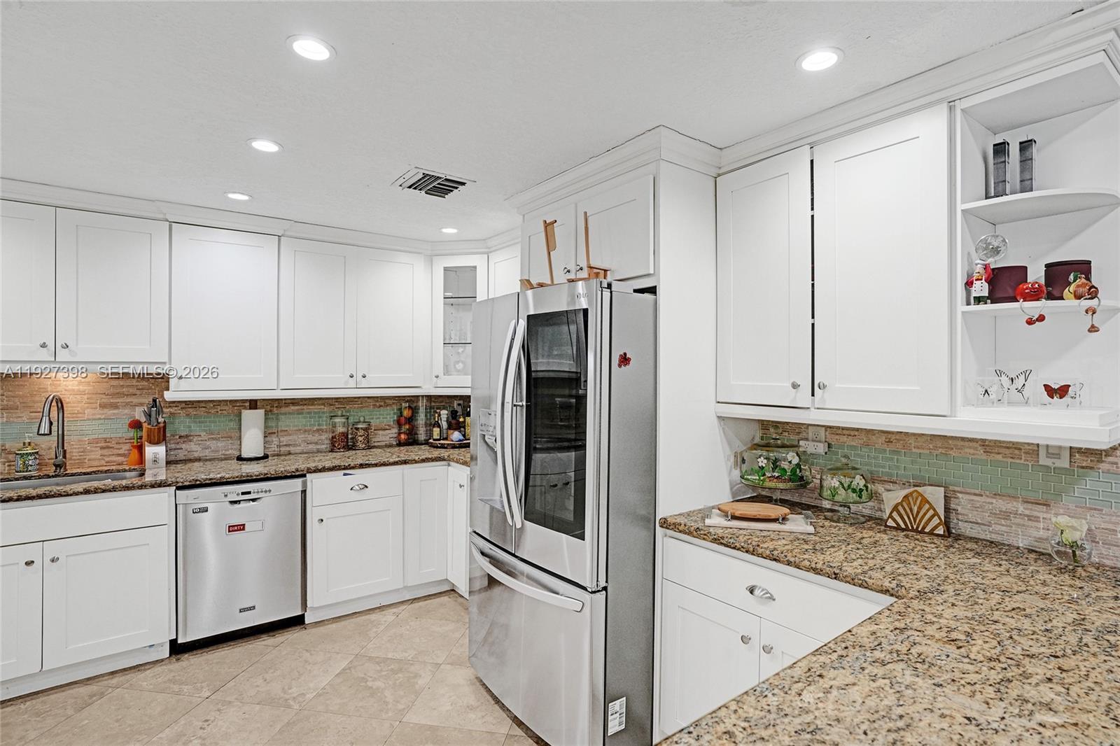 PARKWAY - Residential