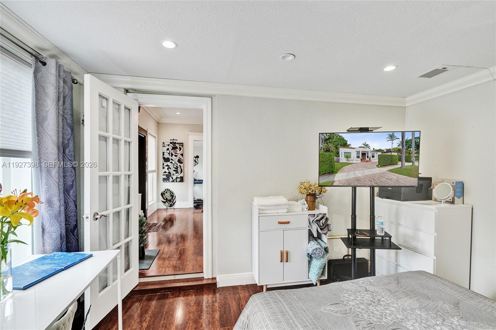 PARKWAY - Residential